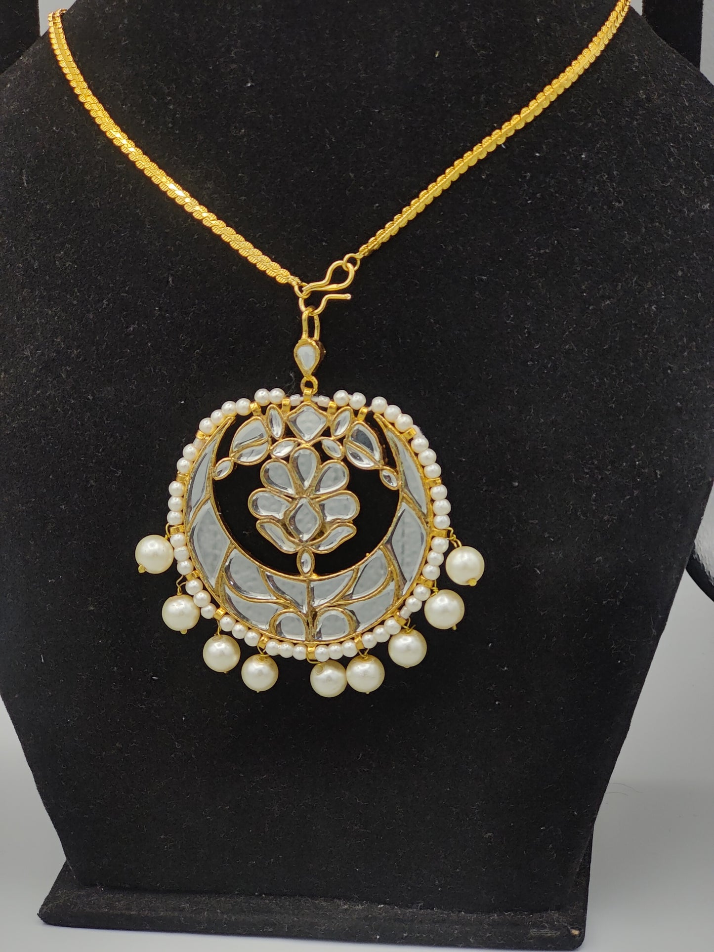 Vintage Vine (Mang Tikka + Pendant)