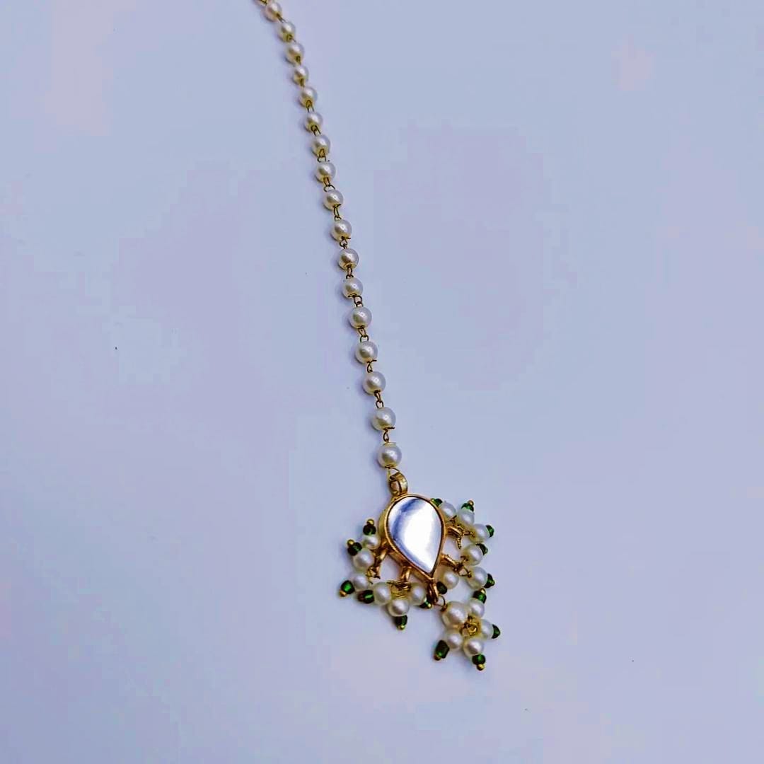 Elegant Essence