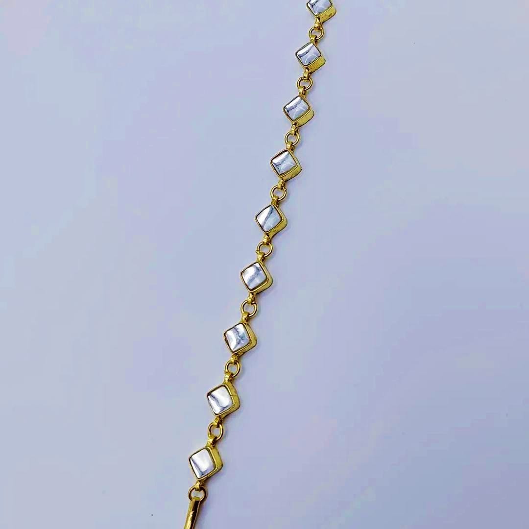 Exquisite Gem Bracelet