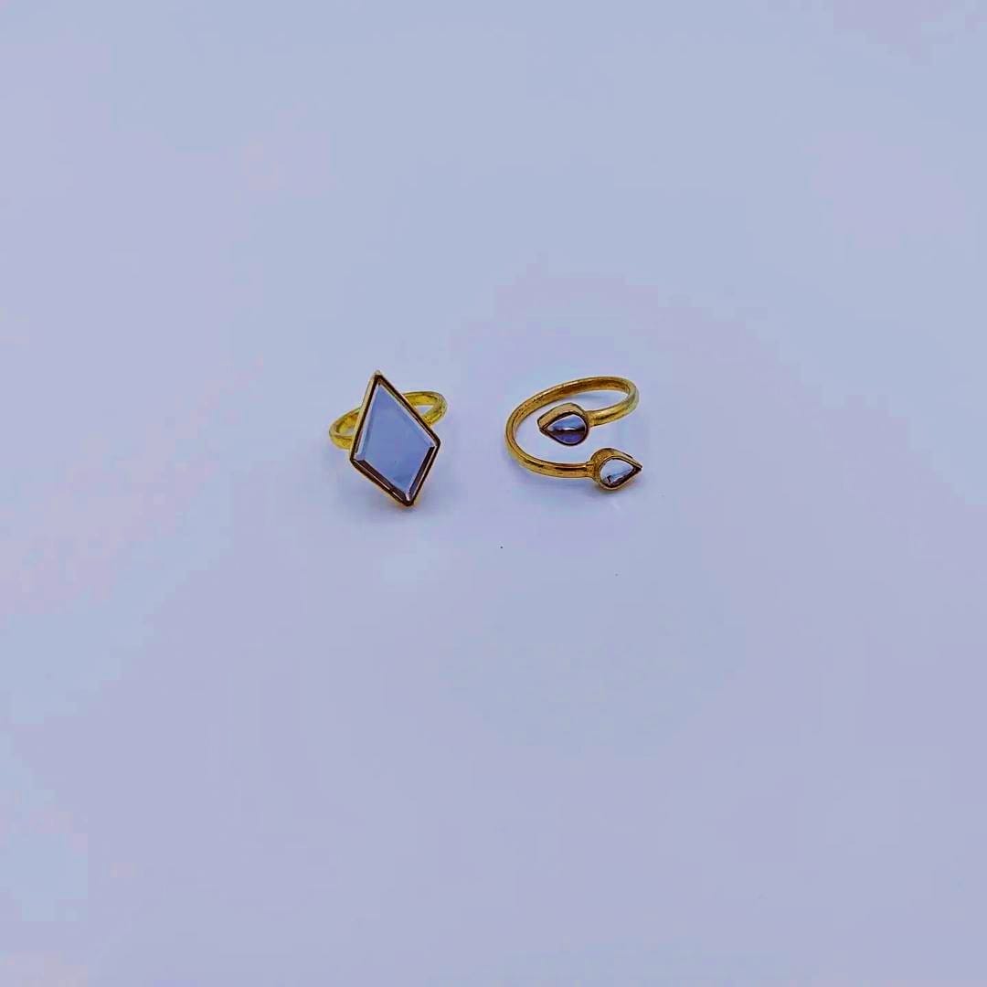 Pyramid Ring