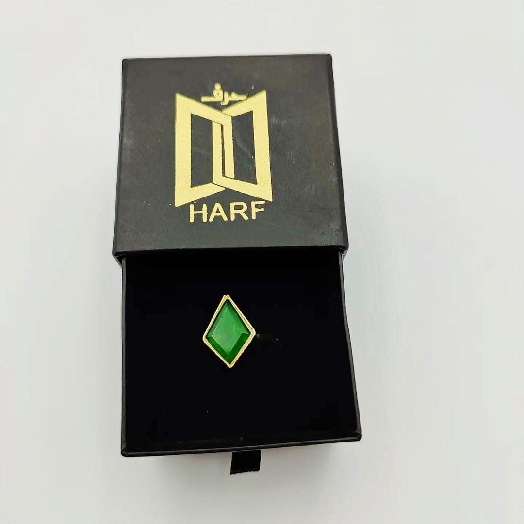 Pyramid Ring Emerald
