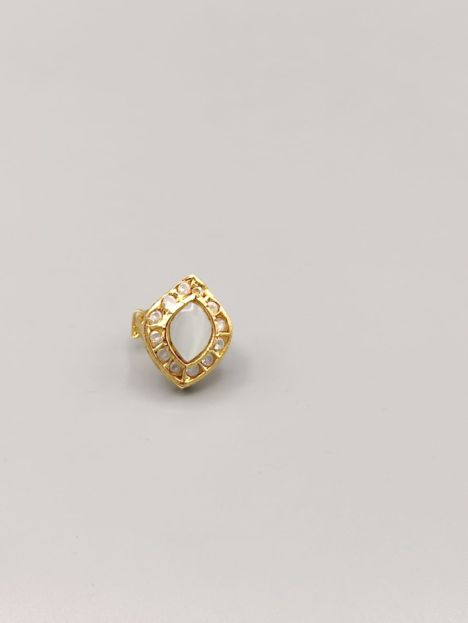 Shahi Ring