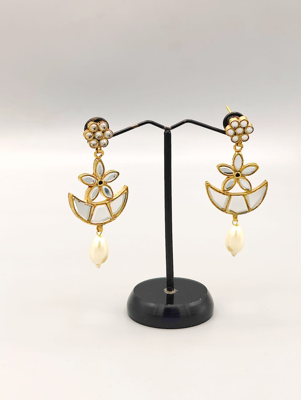 Nawabi Kundan Earrings