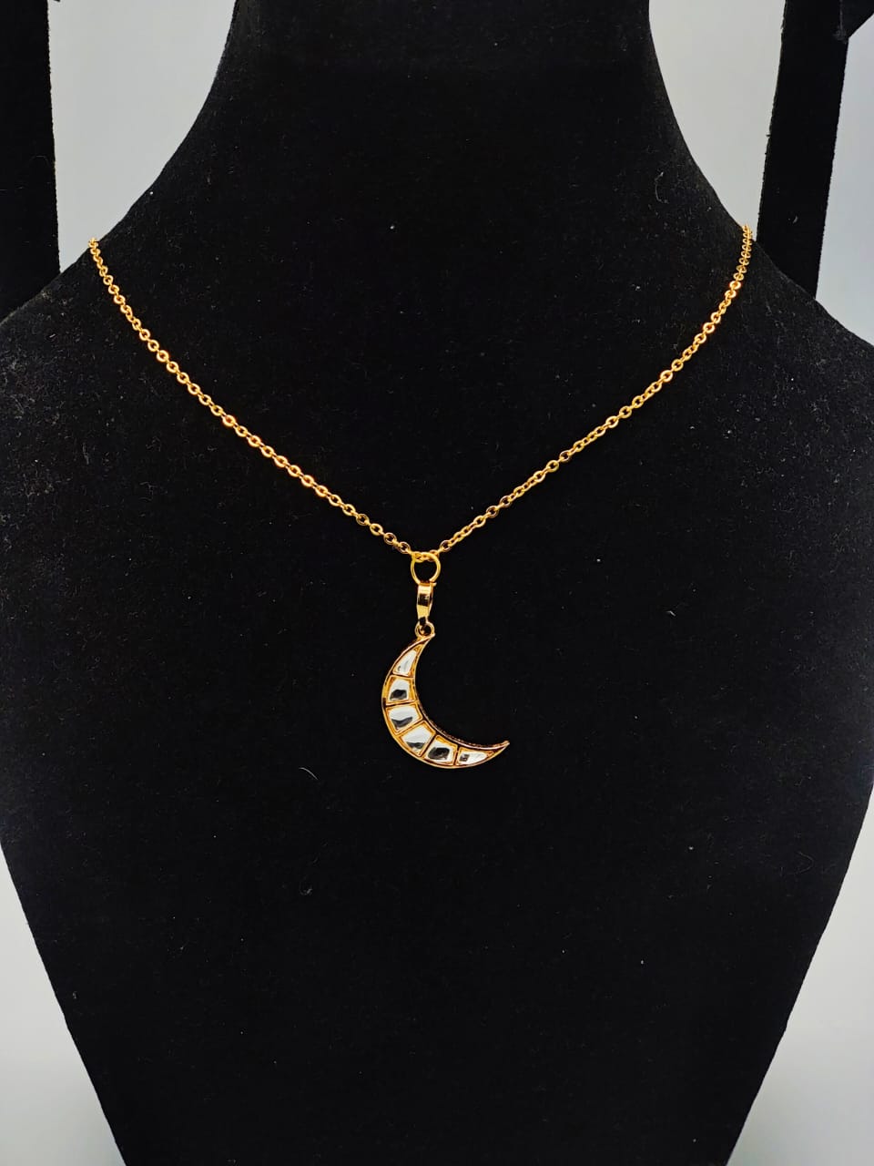 Chand Pendant