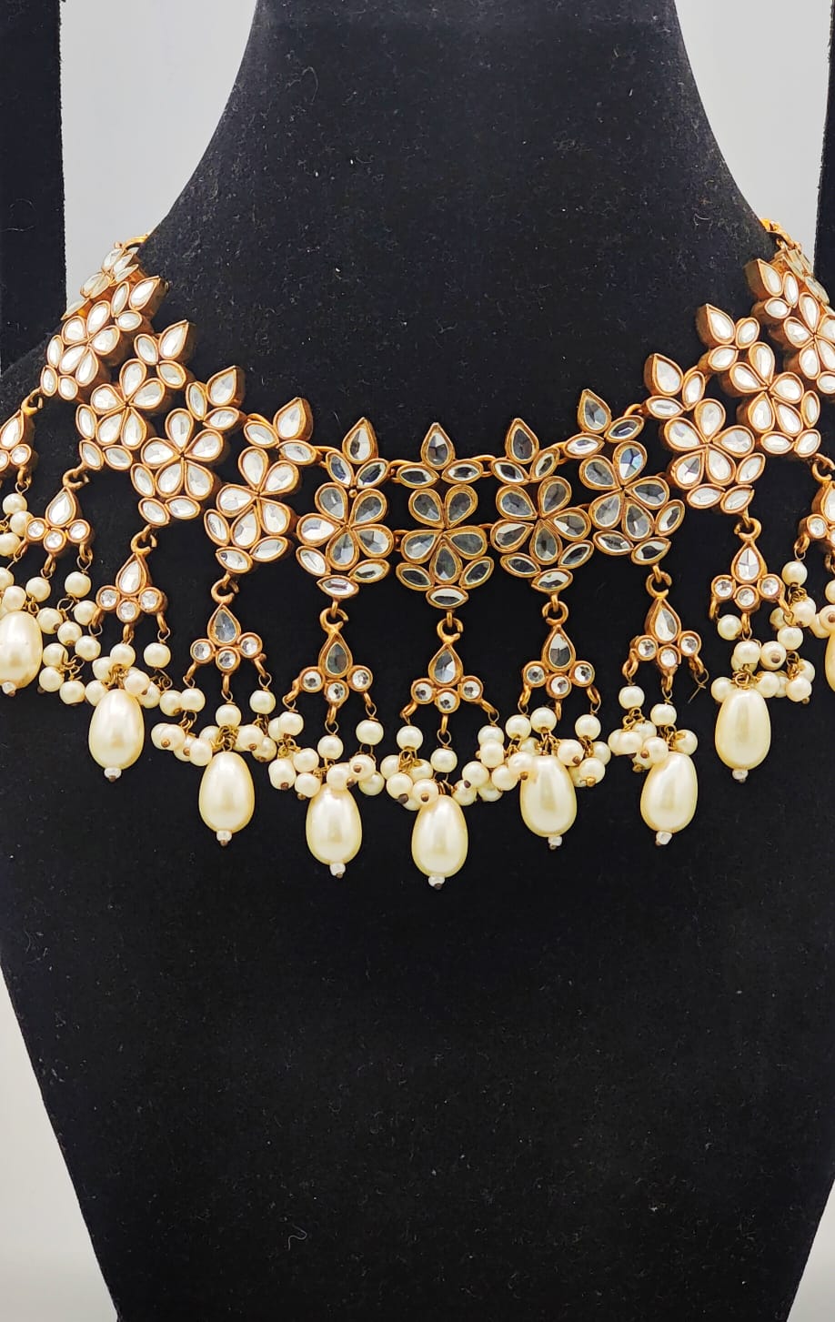 Maharani Marvel Choker