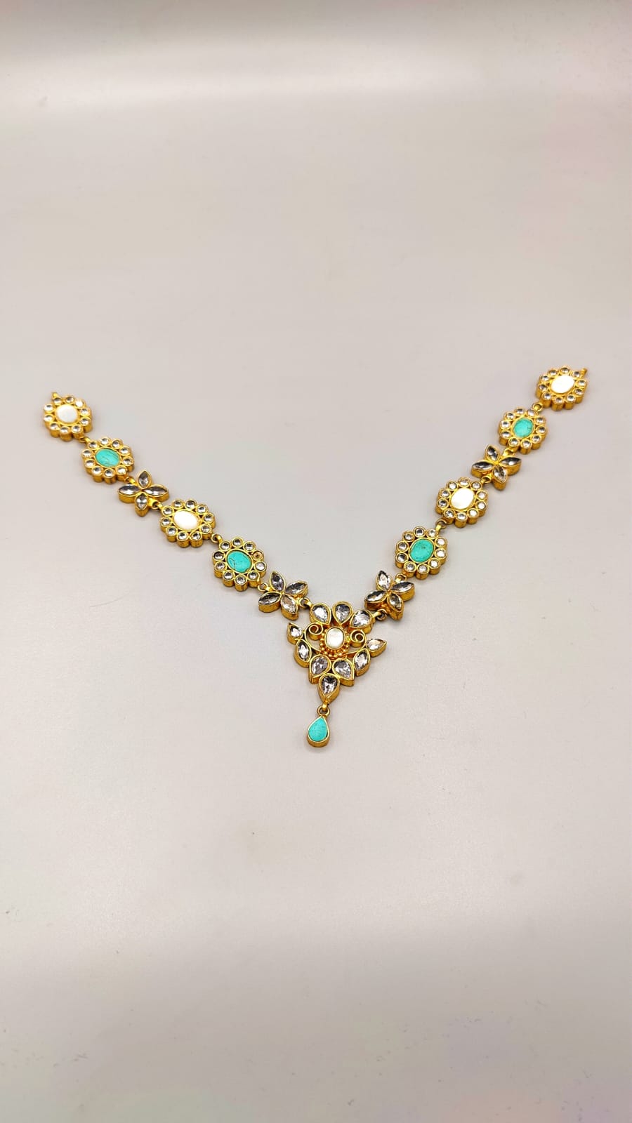 Saffron Spice Choker