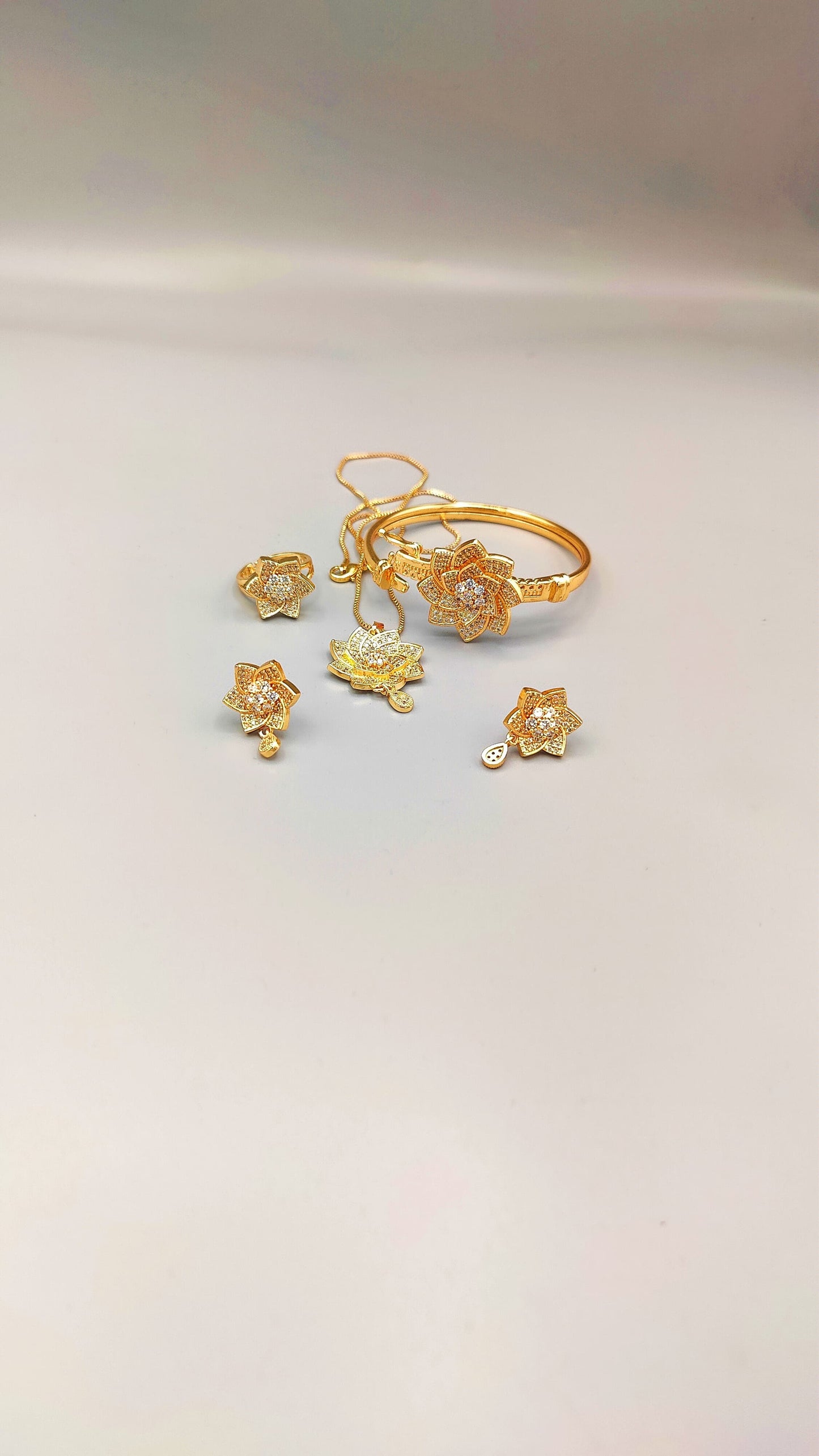 Noor-e-Gul β Elegant Floral Jewelry Set