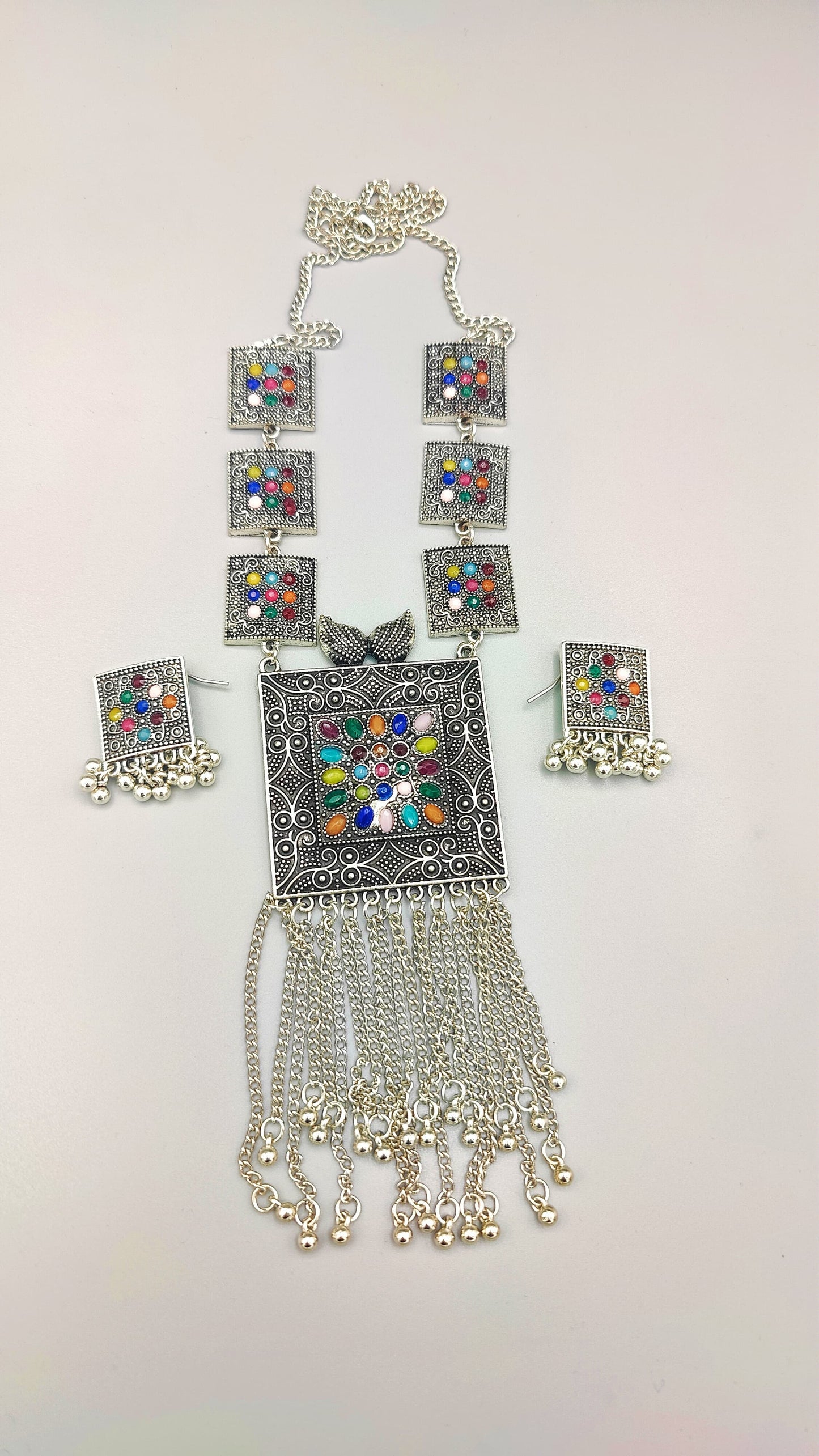 Noor-e-Sitaara – Ethnic Pendant Set