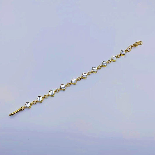 Exquisite Gem Bracelet