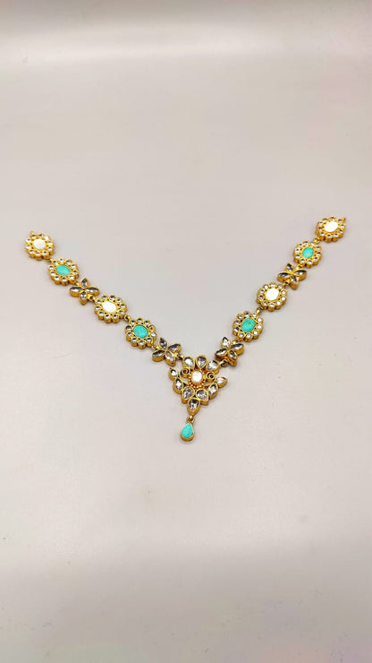 Saffron Spice Choker