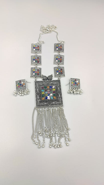 Noor-e-Sitaara – Ethnic Pendant Set